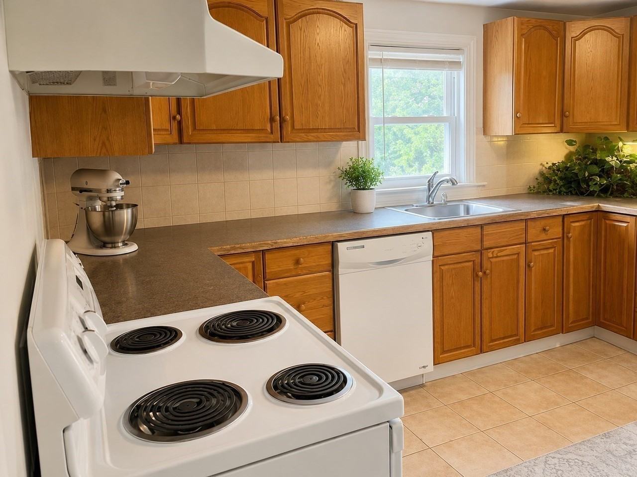 58 Cherry St #58A - Photo 4 of 11
