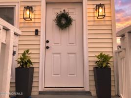 featured image of 32 Franklin Ave #1