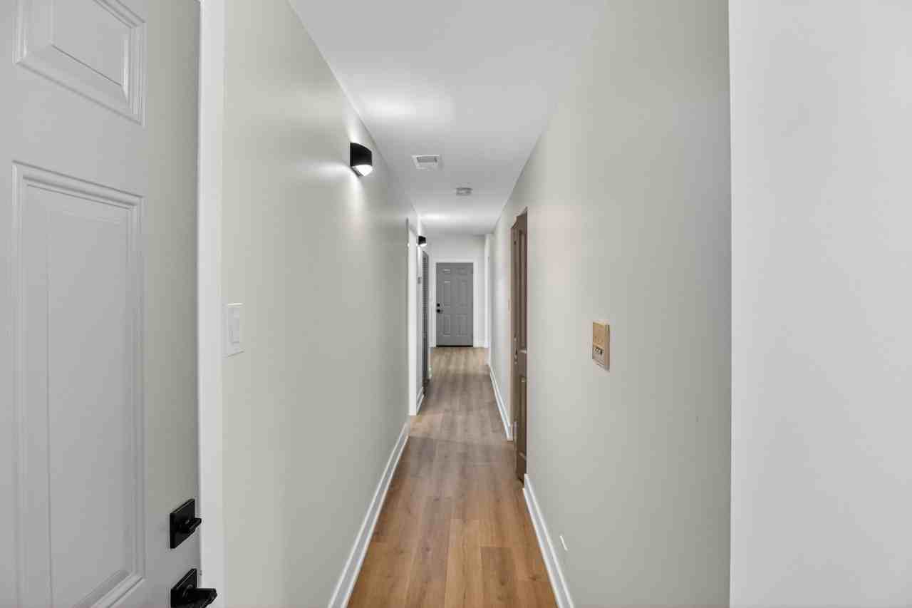 4622 S Calumet Ave #1N - Photo 4 of 35