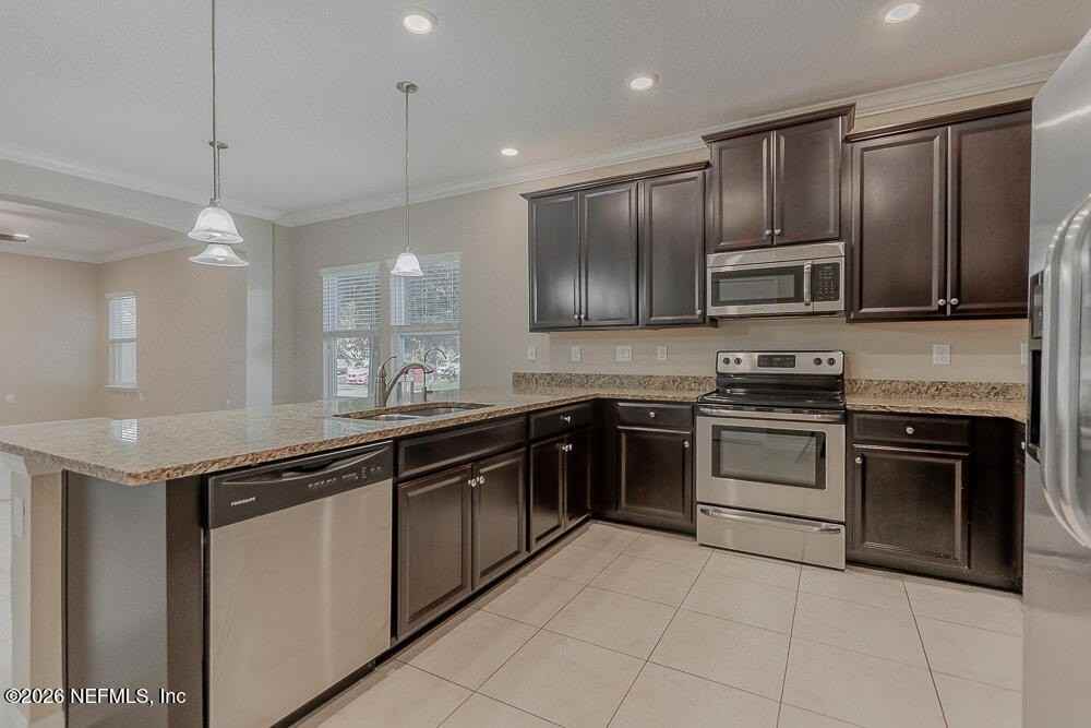 187 Asbury Hill Ct - Photo 3 of 44