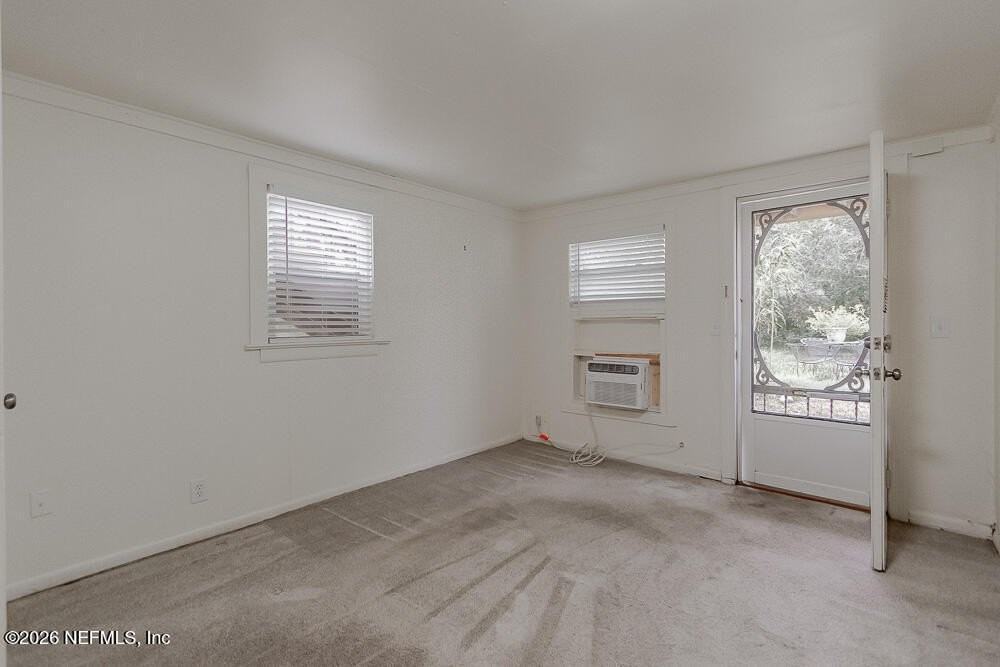 1720 1st St N #1 - Photo 4 of 17