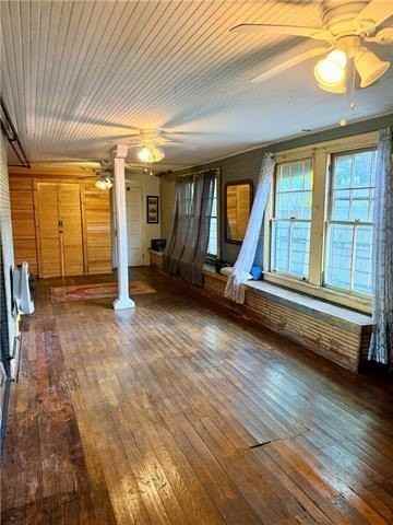 5015 Lasalle St - Photo 3 of 11