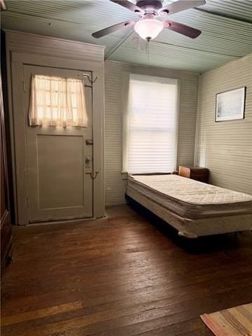5015 Lasalle St - Photo 5 of 11