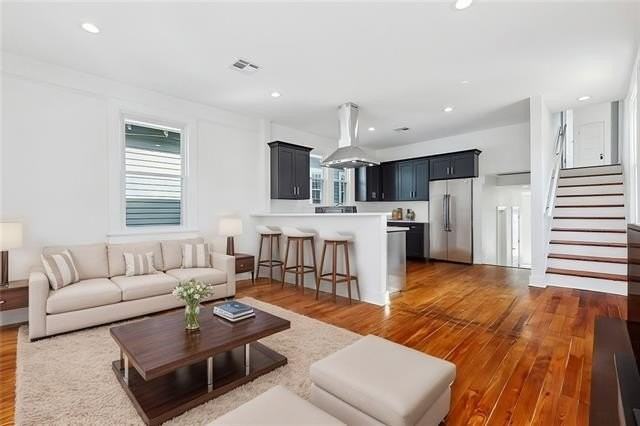 1631 Louisa St - Photo 2 of 20