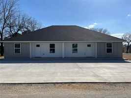 featured image of 311 W Wilson Ave