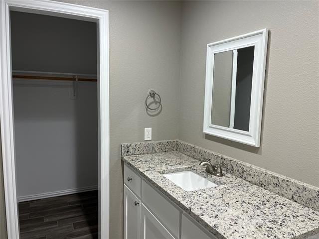311 W Wilson Ave - Photo 6 of 9