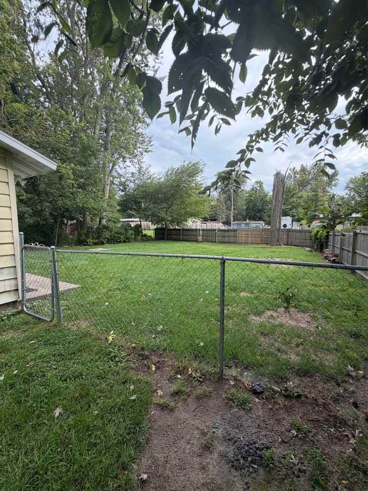 3003 Greenbelt Dr #1 - Photo 3 of 14