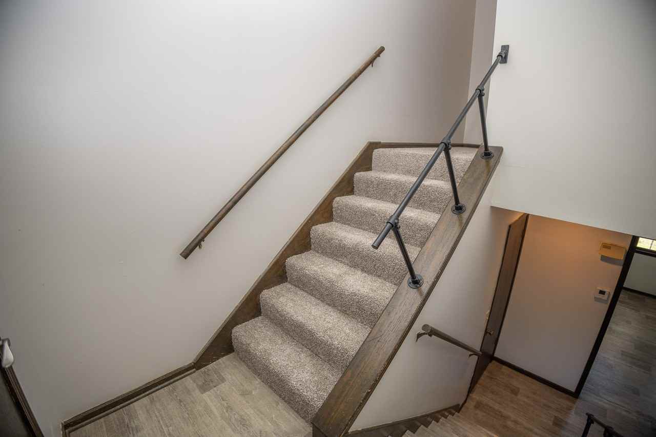 493/495 Perrey Drive - 495 #495 - Photo 6 of 27
