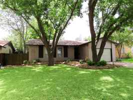 featured image of 808 E Heath St