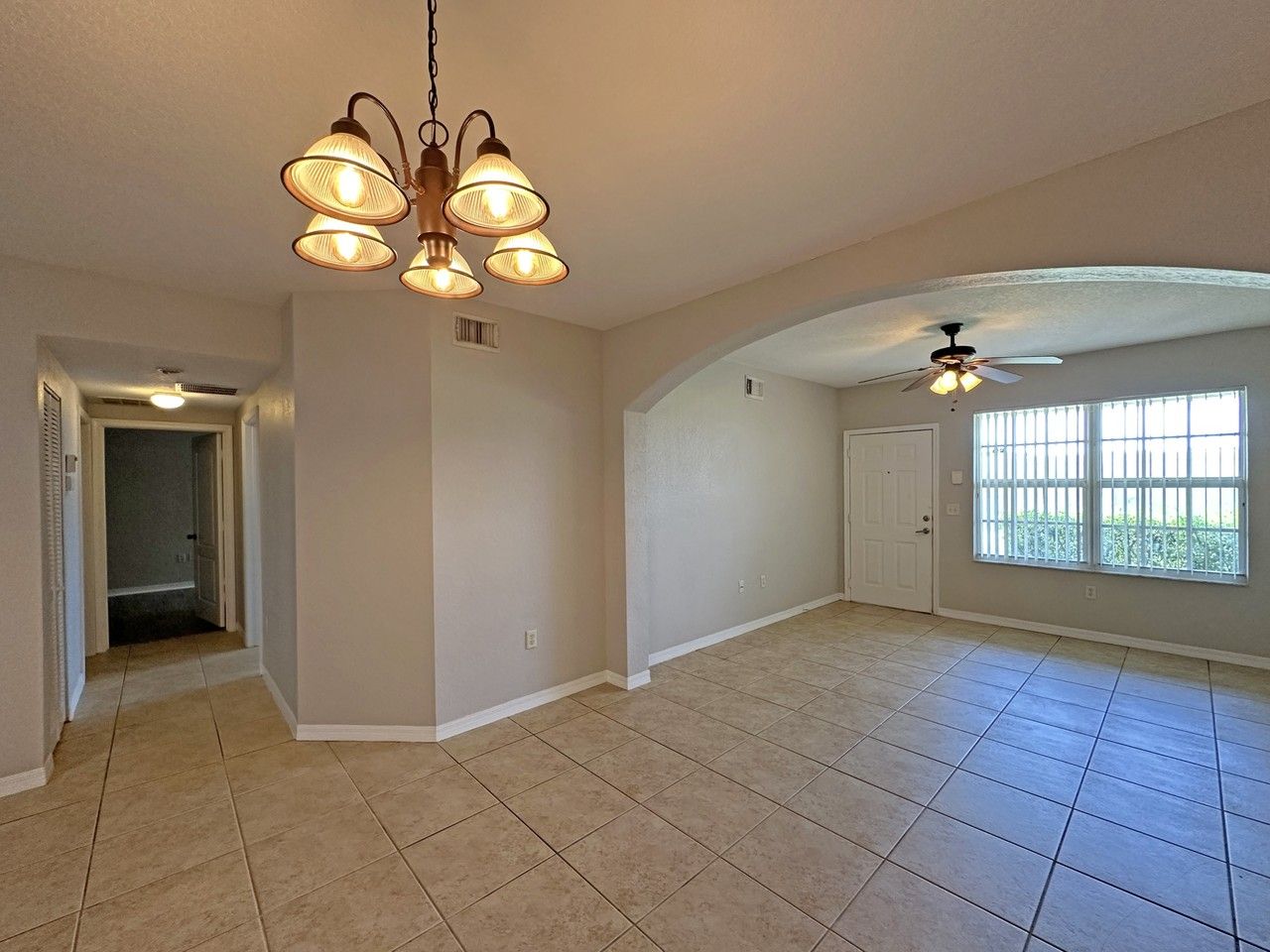 158 Sw Peacock Blvd #30-102 - Photo 2 of 38