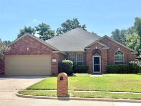 1584 Meadowview Dr - Photo 1 of 1
