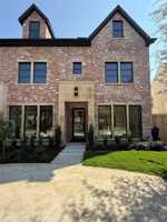 featured image of 4423 Emerson Ave