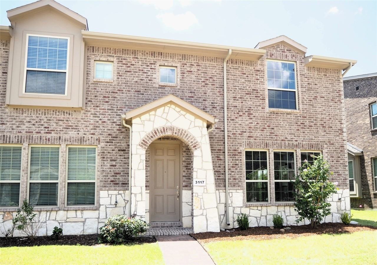 3117 Solana Cir