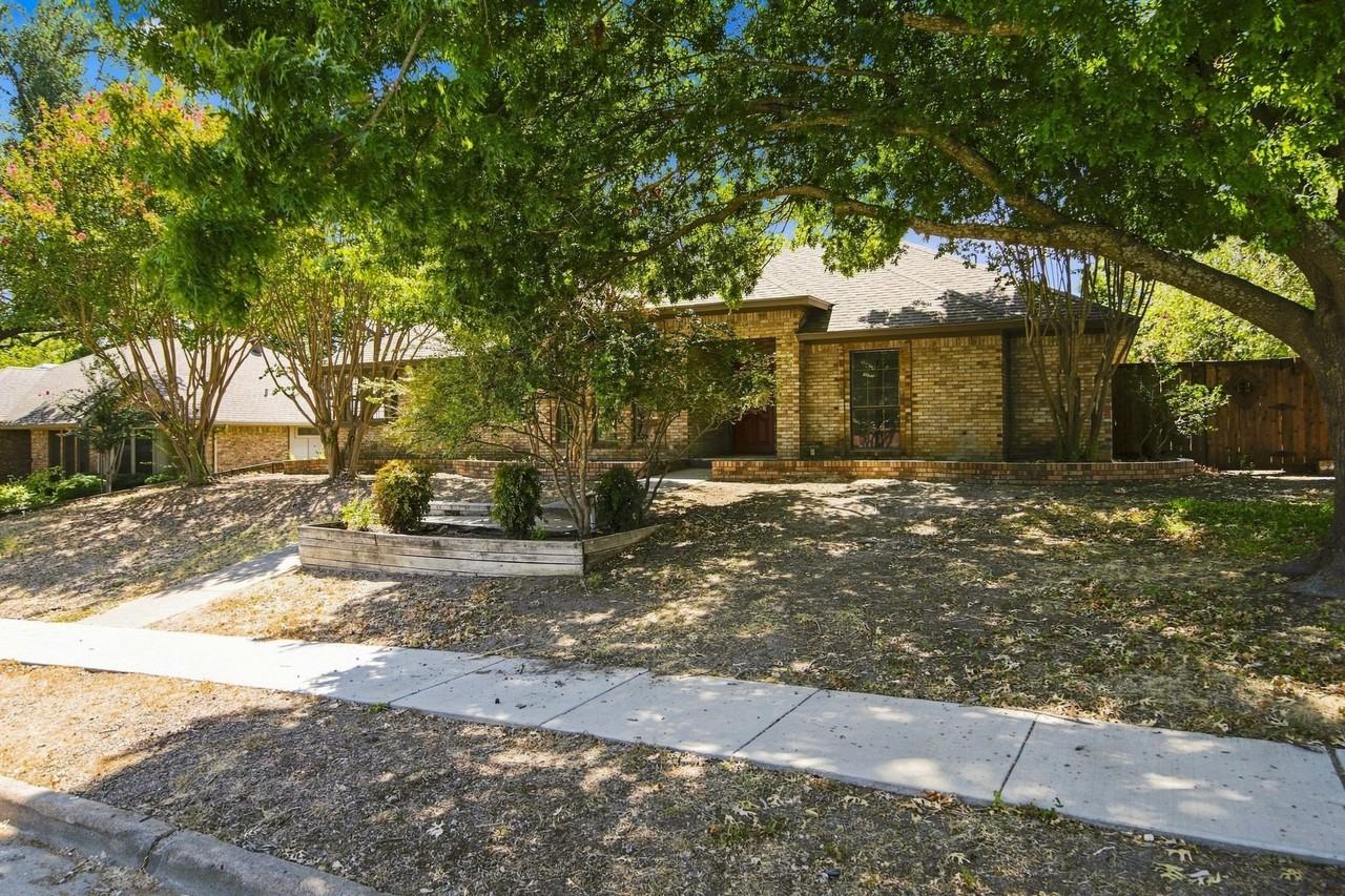 3205 Wrangler Rd - Photo 4 of 30