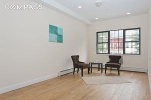 featured image of 264 Winthrop St #3