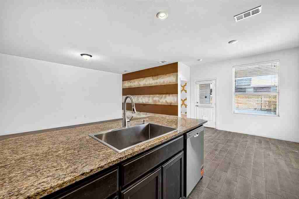 7305 Fossell Ranch Rd - Photo 7 of 18