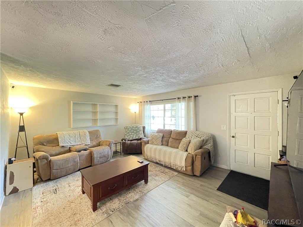 83 S Fillmore St - Photo 2 of 13