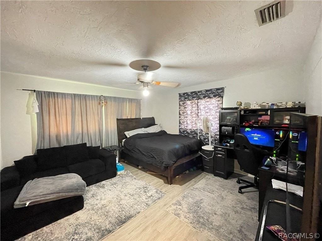 83 S Fillmore St - Photo 4 of 13