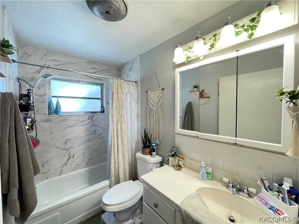 83 S Fillmore St - Photo 6 of 13