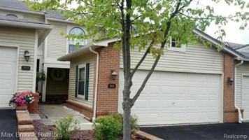 featured image of 5605 Drake Hollow Dr W #41