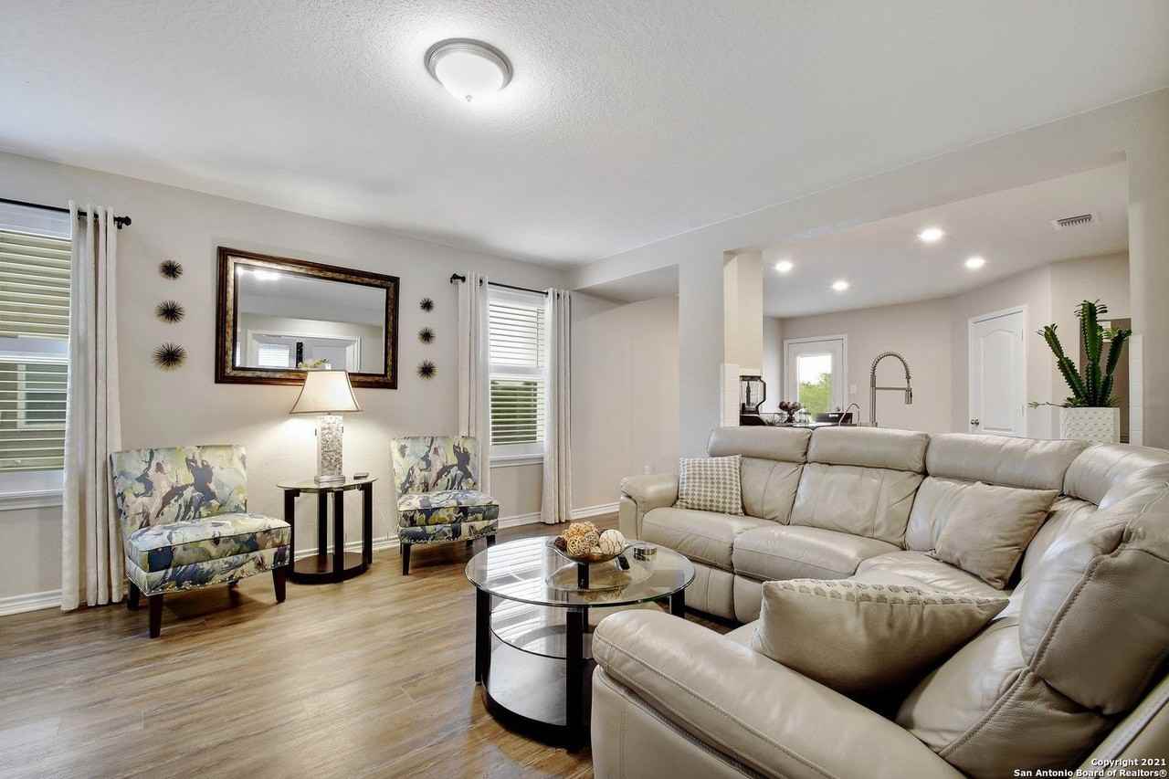 7231 Dulce Mdw - Photo 6 of 26