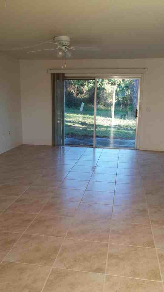 1200 Vineland St - Photo 2 of 20