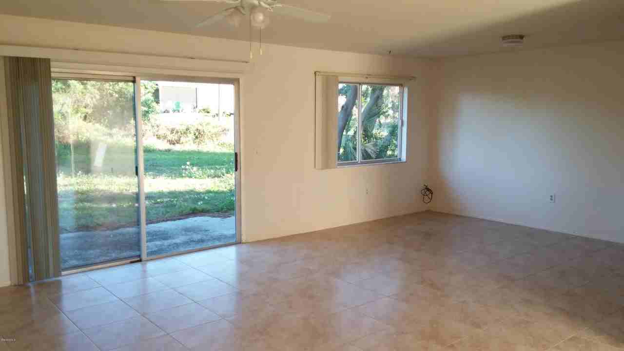 1200 Vineland St - Photo 3 of 20