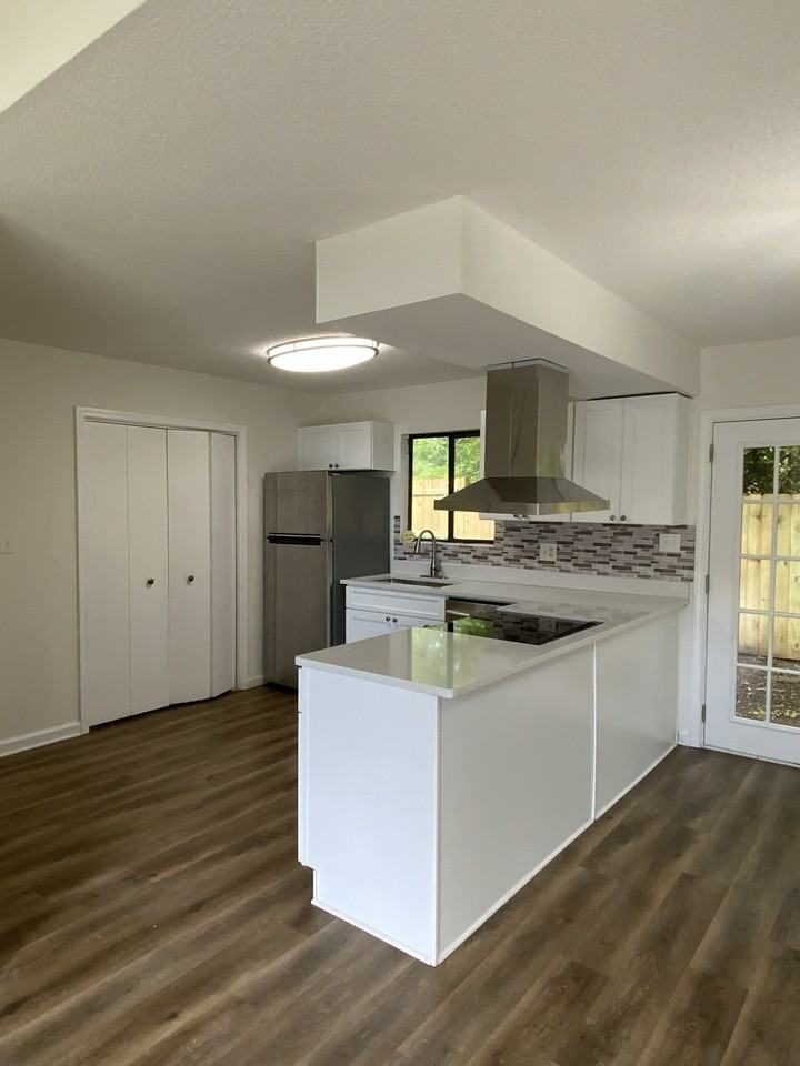 3975 Darryl Ln #1 - Photo 4 of 11