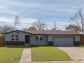 209 W Victory Ave - Photo 1 of 1