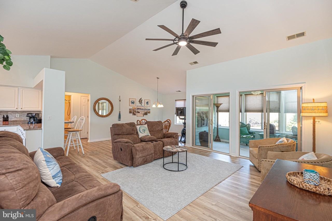 18565 Orton Cir #5 - Photo 7 of 21