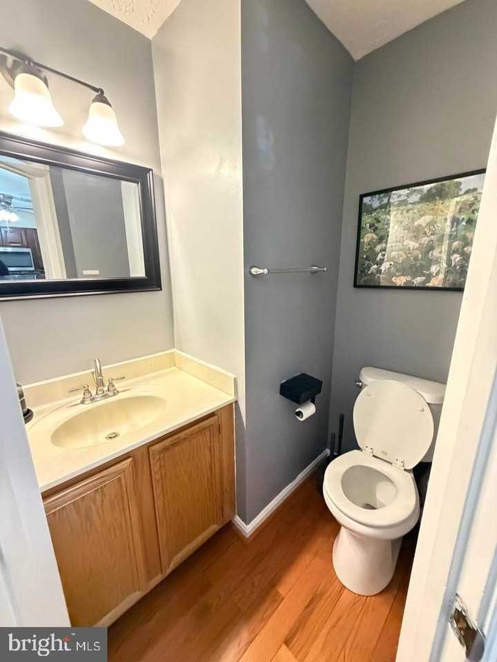7212 Tamo Ct #7 - Photo 5 of 11