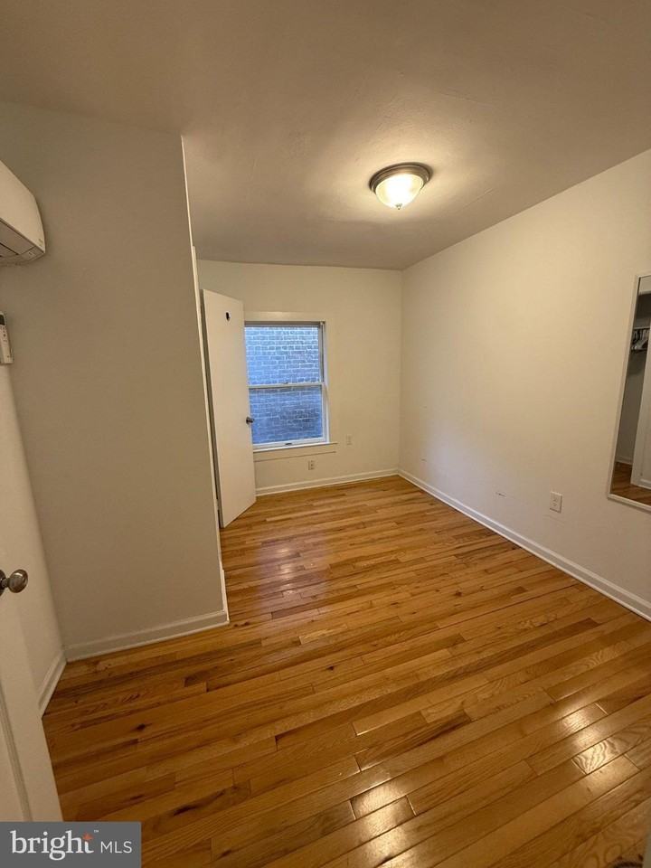 14 Witherspoon St #1 - Photo 5 of 9