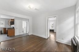 1020 Cross Ave - Photo 5 of 15