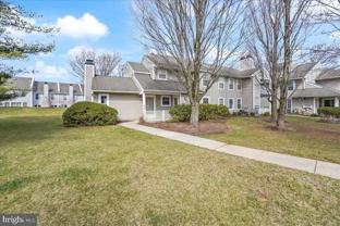 936 Railway Sq #17 - Photo 1 of 1