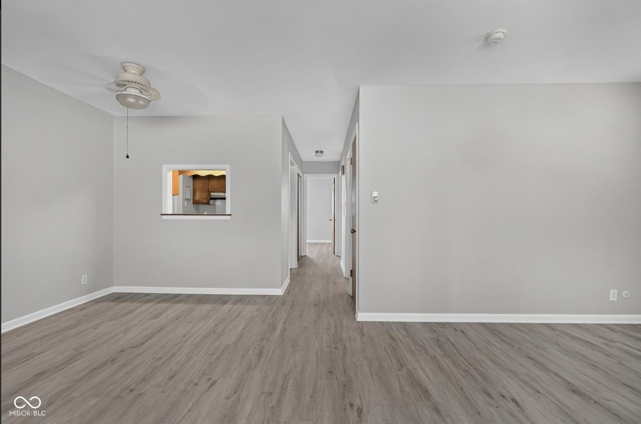 5801 W 25th St ##2 - Photo 7 of 27