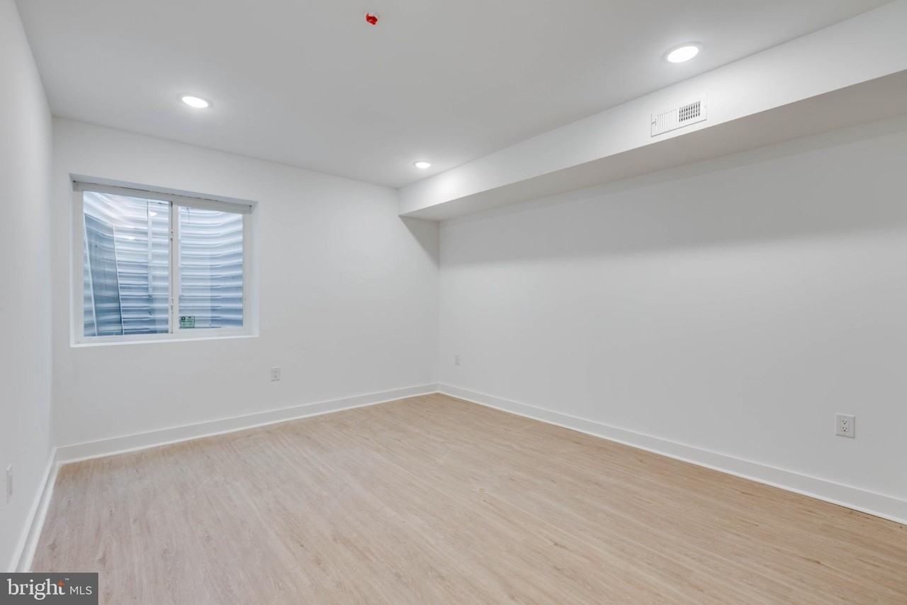 2314 N Sydenham St #1 - Photo 2 of 18