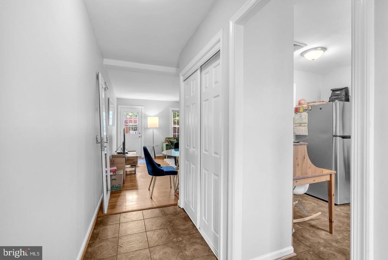 3110 Landover St - Photo 2 of 34
