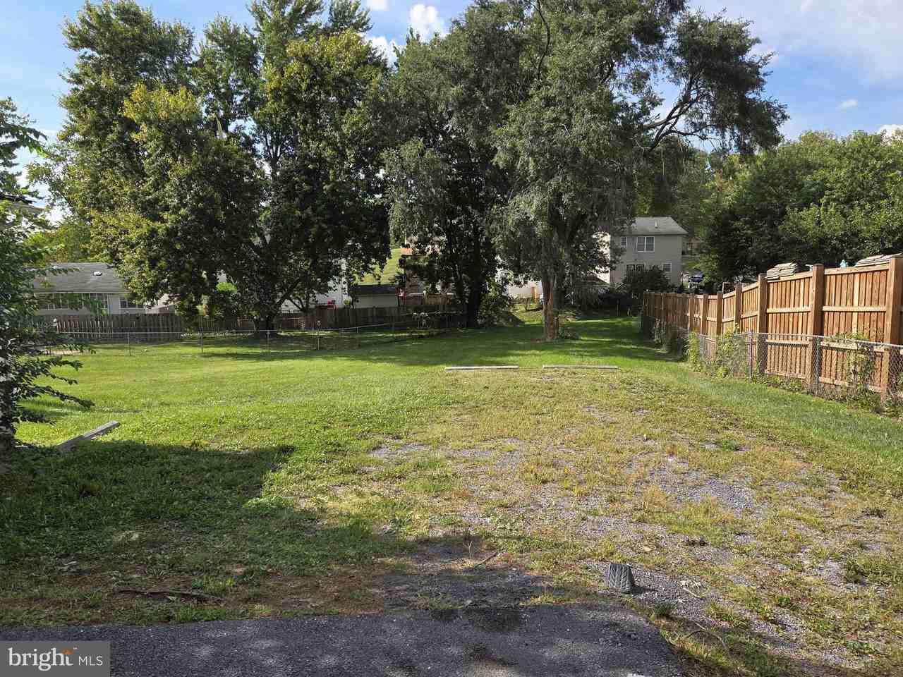 5335 Germain St - Photo 6 of 24