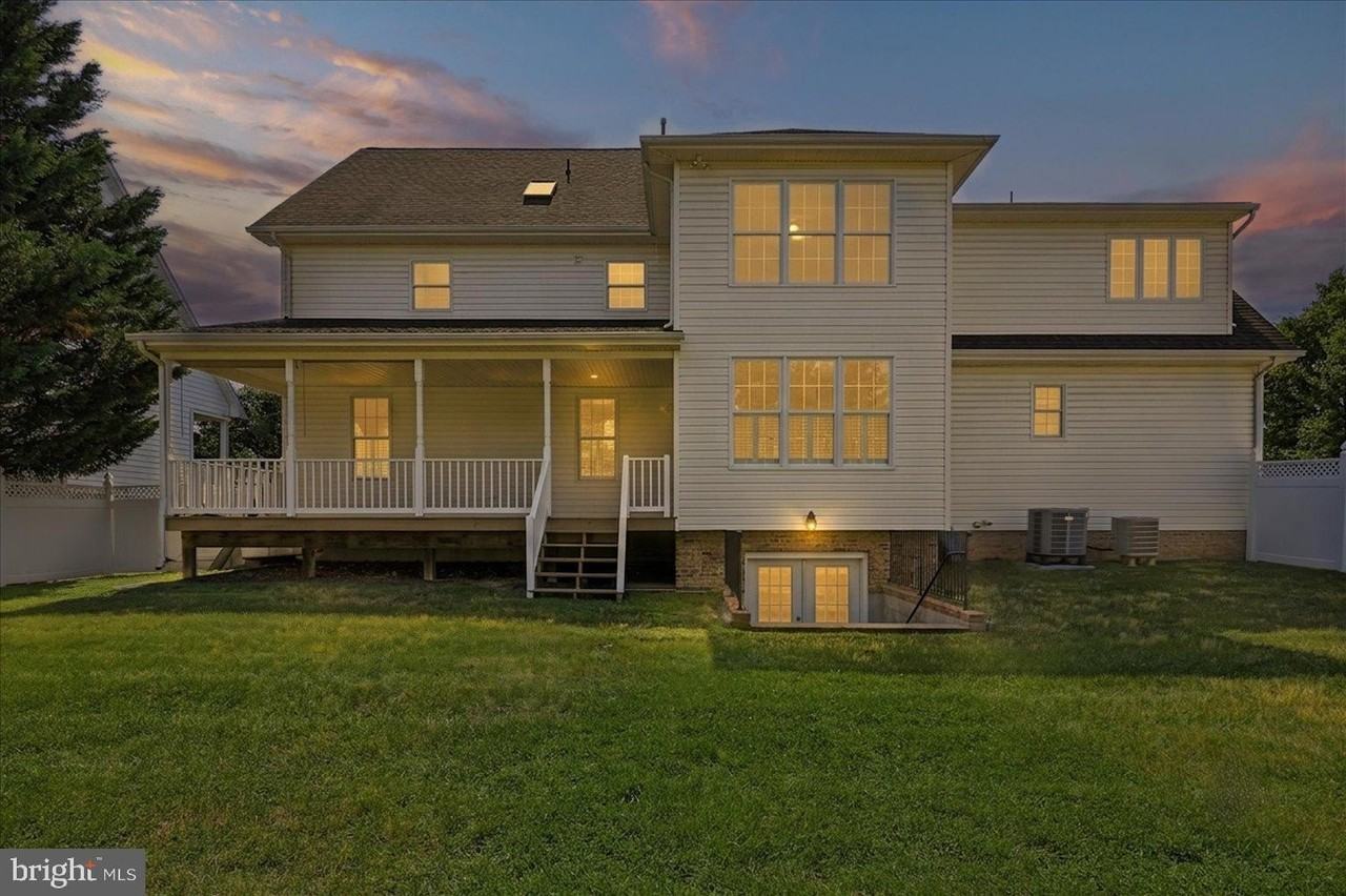 104 Bramble Ct - Photo 2 of 50
