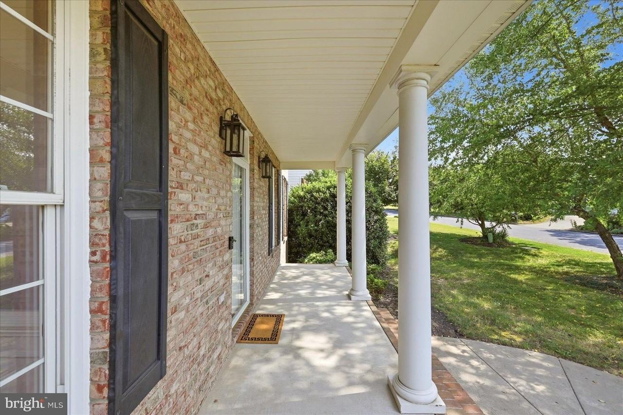 104 Bramble Ct - Photo 6 of 50