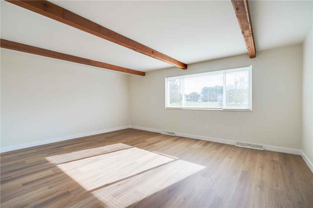9025 Bunnell Hill Rd - Photo 4 of 20