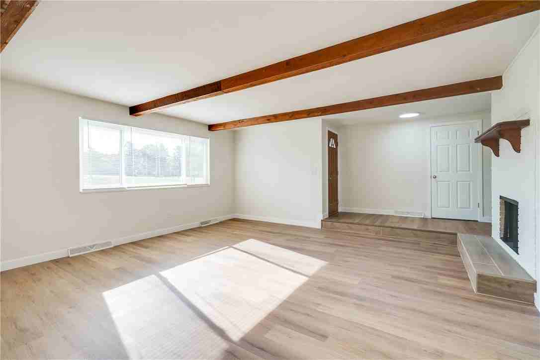 9025 Bunnell Hill Rd - Photo 5 of 20