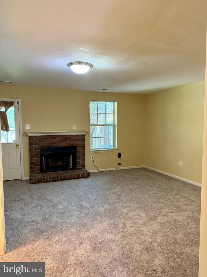 13244 Coppermill Dr - Photo 6 of 31