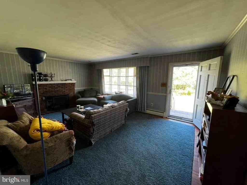 7840 Old Carolina Rd - Photo 6 of 27