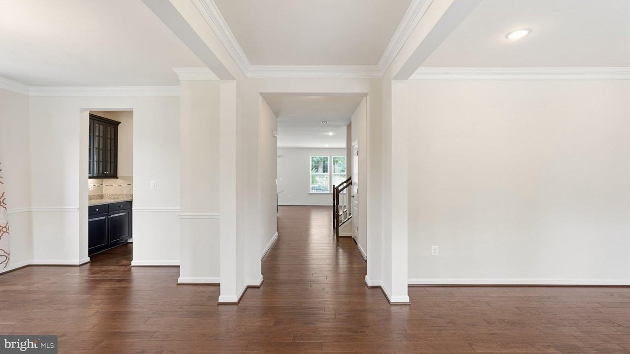 424 Alder Dr - Photo 2 of 29