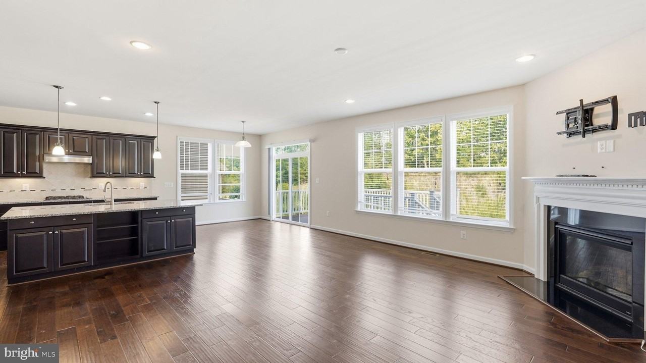 424 Alder Dr - Photo 4 of 29