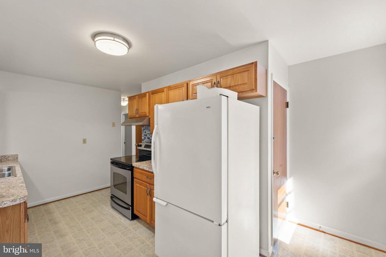 449 Royal St - Photo 2 of 20