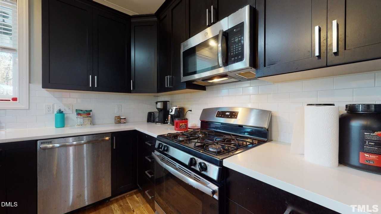 5012 Western Blvd - Photo 2 of 24