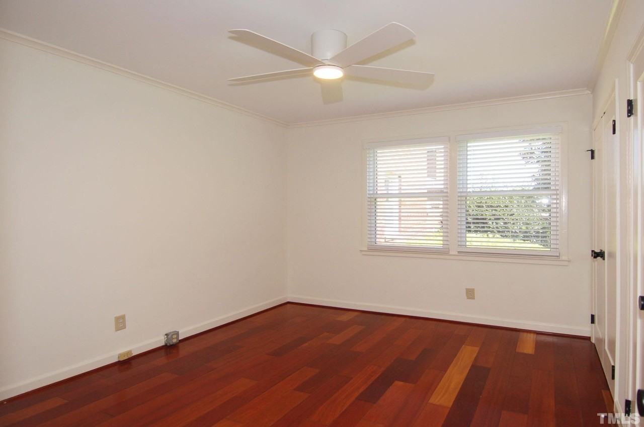 2100 Sutton Dr #B - Photo 7 of 10