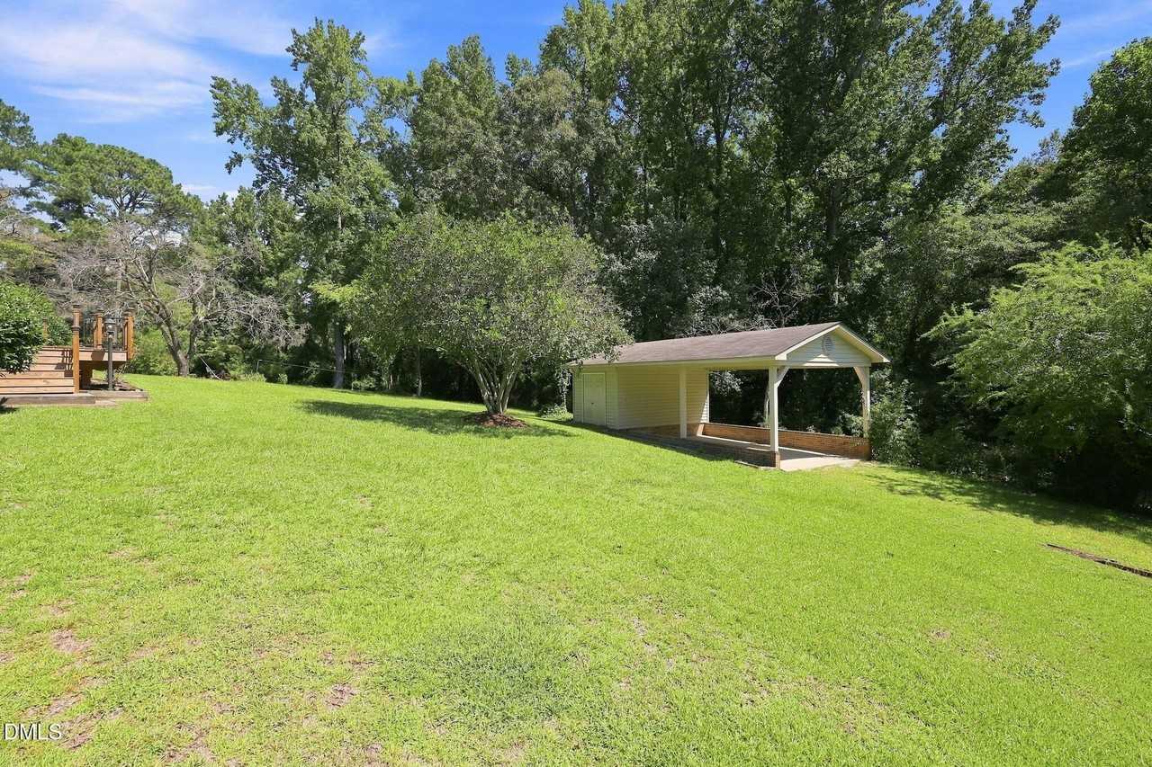 41 Hillcrest Dr - Photo 2 of 50